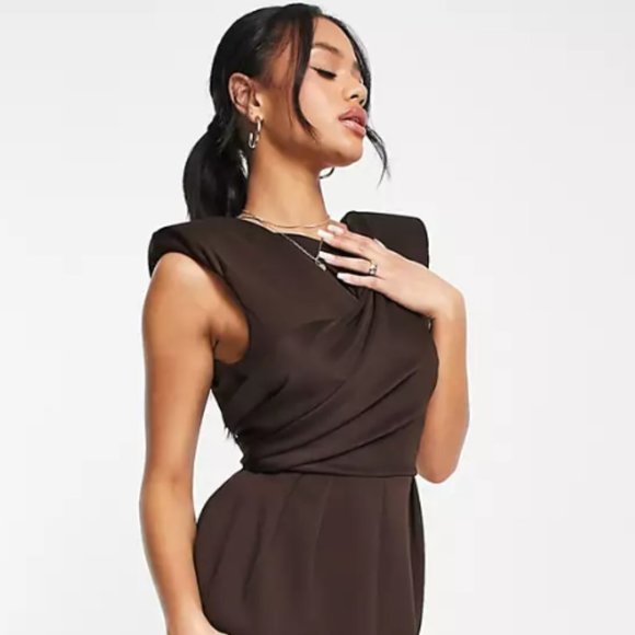 ASOS DESIGN Tucked Midi Pencil Dress with Shoulder Pads in Chocolate - Picture 3 of 6